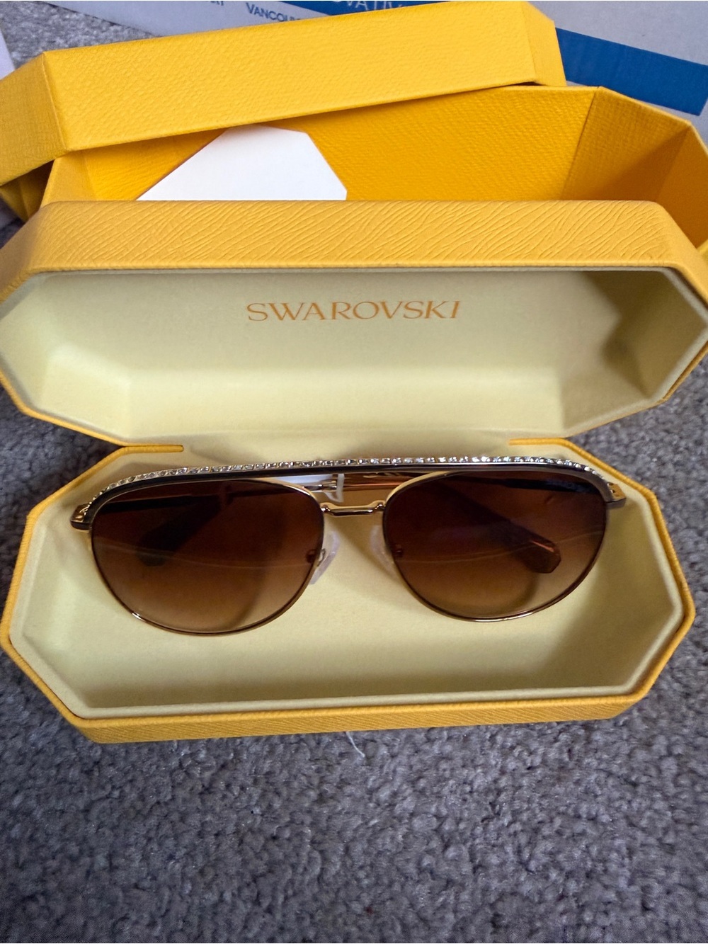 NWT Swarovski Crystal Aviator Sunglasses SK 7005 Gold Brown Gradient